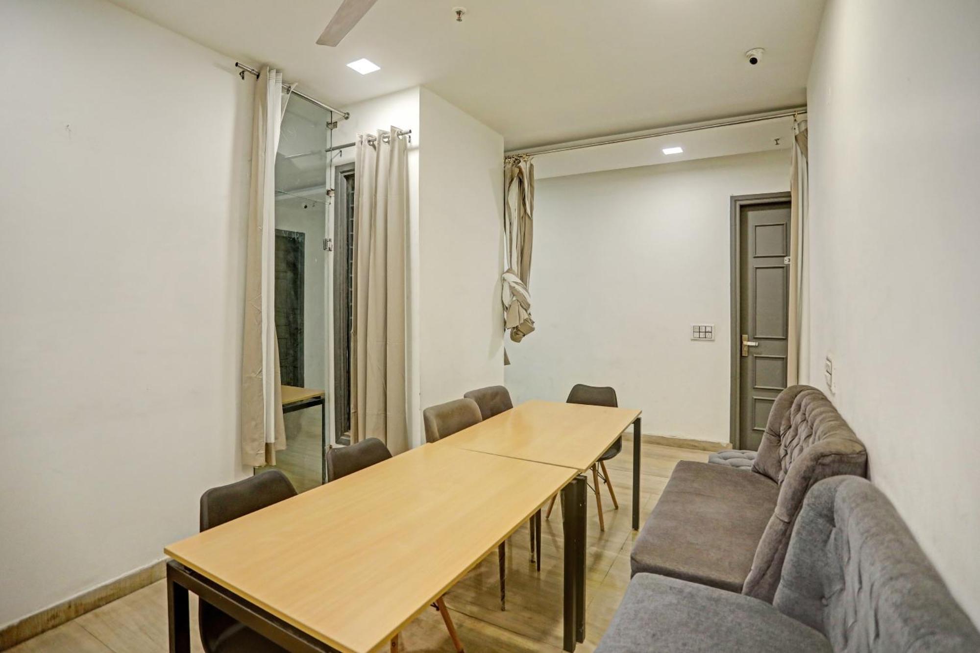 Super Townhouse Mannat Rohini 16 Delhi (National Capital Territory of India) Exterior foto