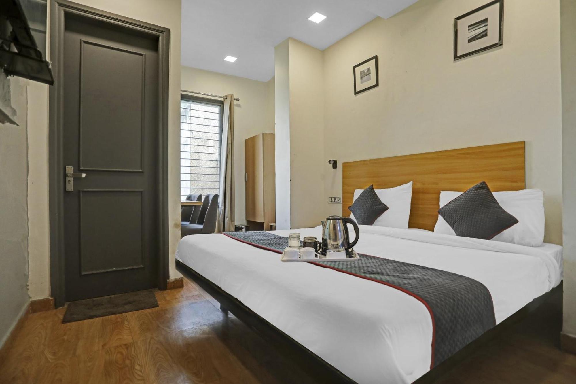 Super Townhouse Mannat Rohini 16 Delhi (National Capital Territory of India) Exterior foto