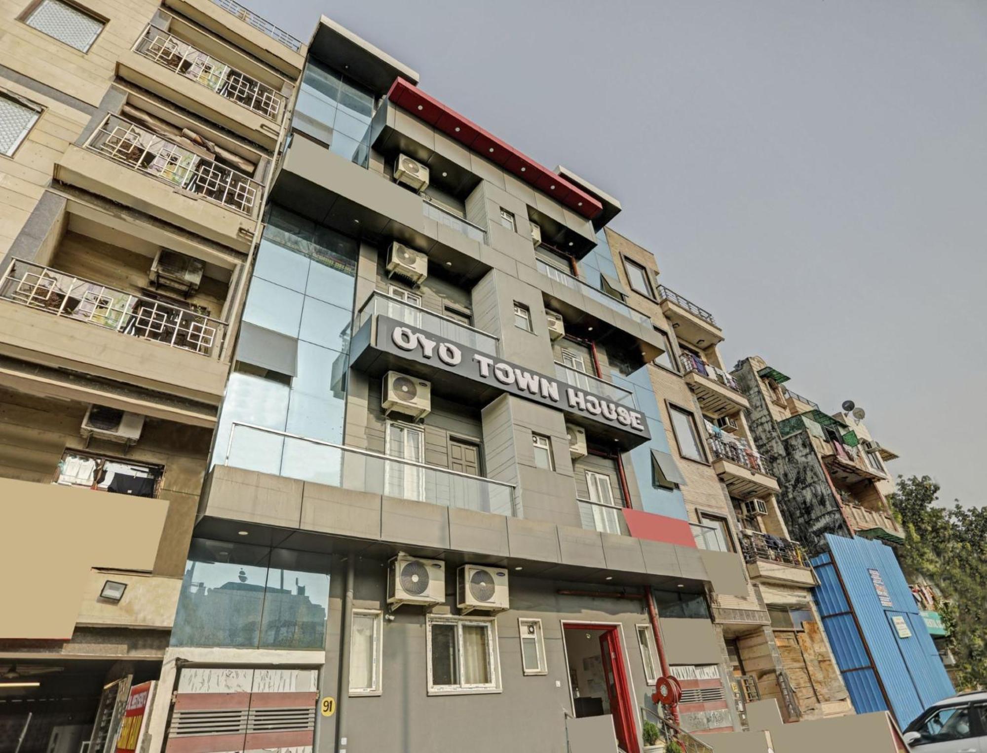Super Townhouse Mannat Rohini 16 Delhi (National Capital Territory of India) Exterior foto