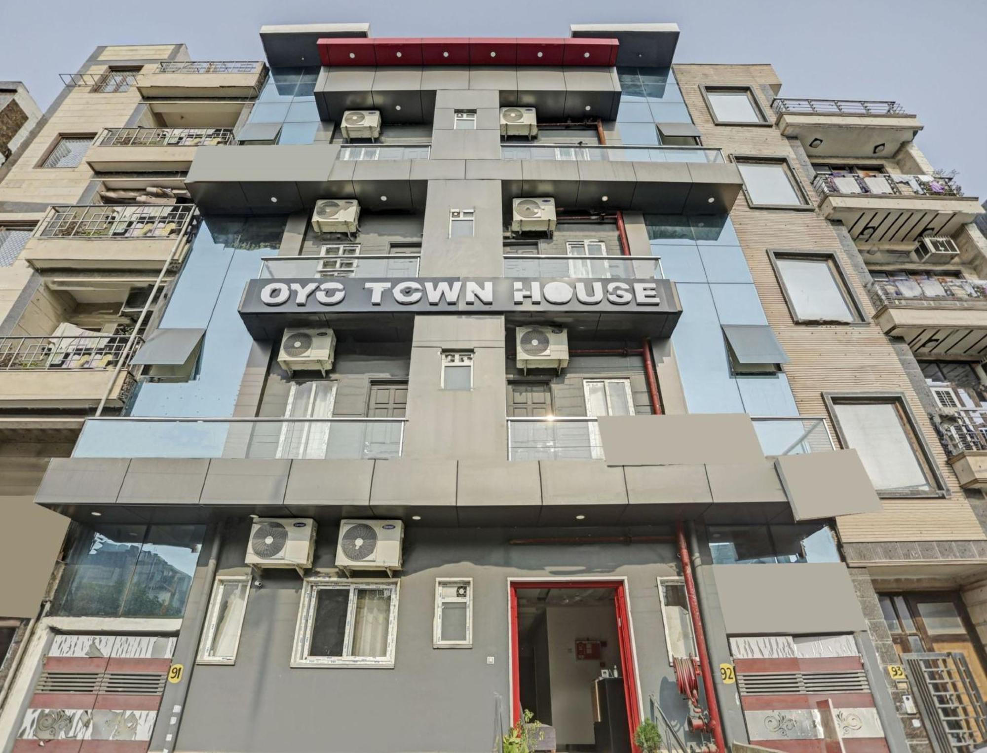 Super Townhouse Mannat Rohini 16 Delhi (National Capital Territory of India) Exterior foto